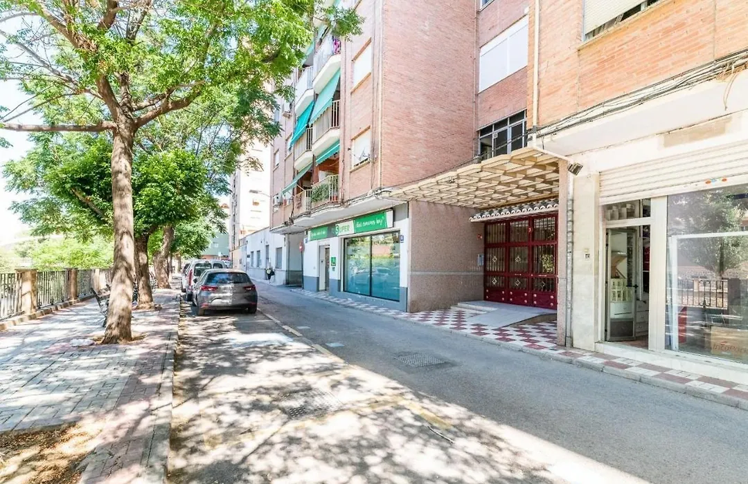 Modern Apartment Close To The City Center And Alhambra-1